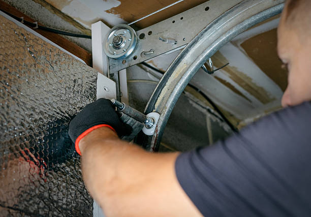 Affordable Garage Door Panel Replacement solutions in Vamo, FL